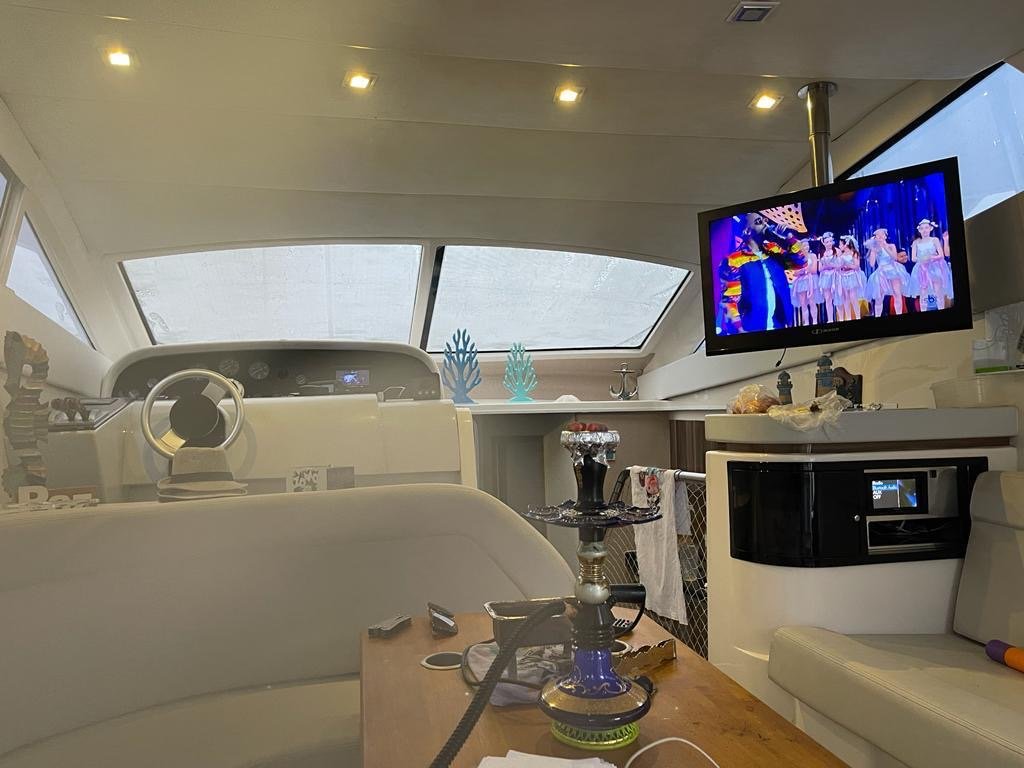 Revoada X • até 17 pessoas