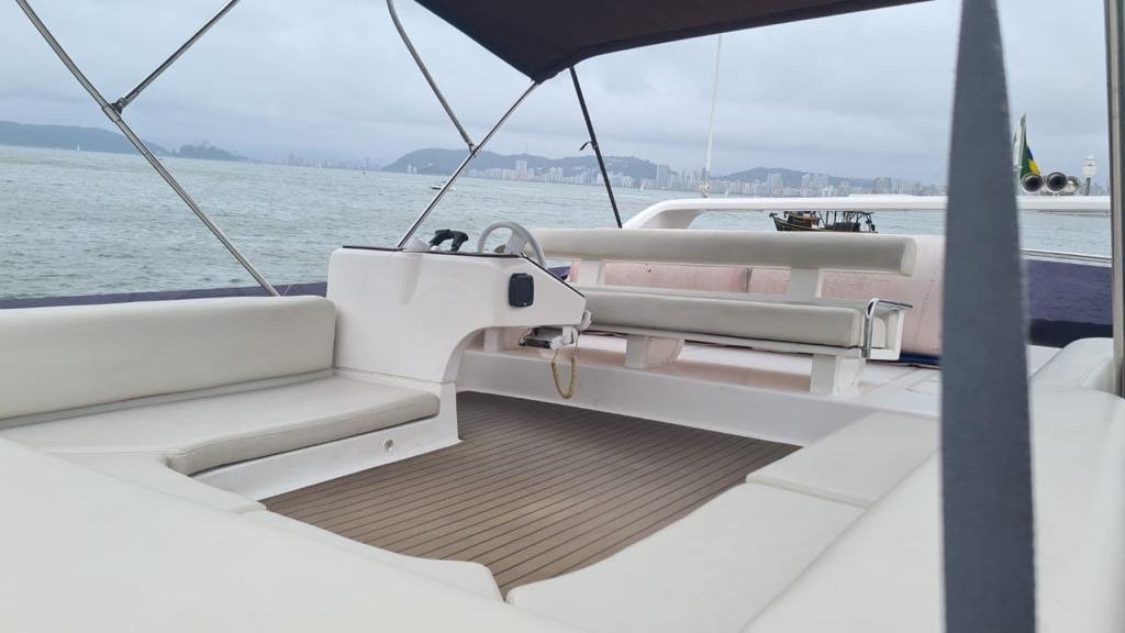 Revoada X • até 17 pessoas