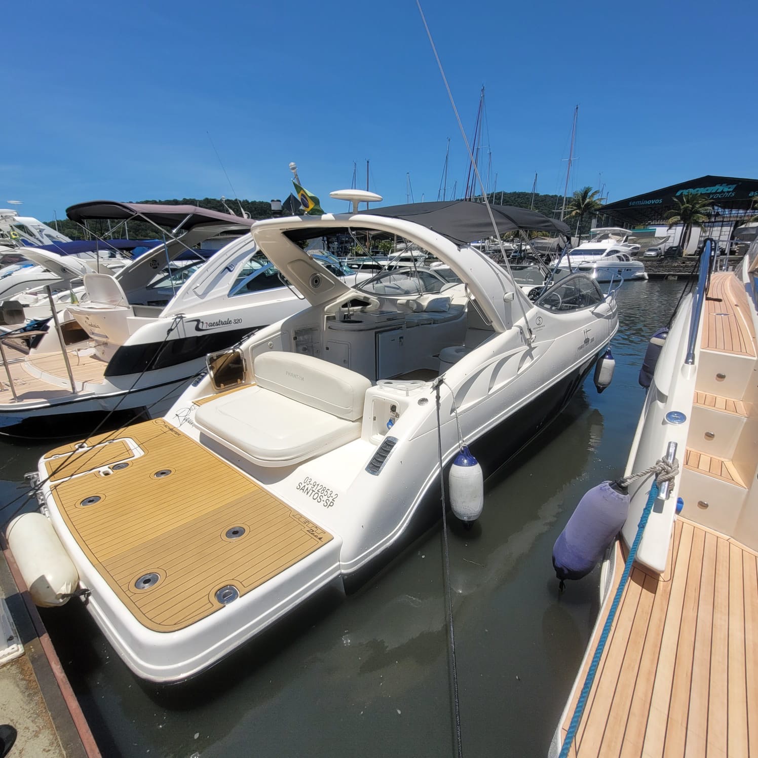 Phantom • até 9 pessoas